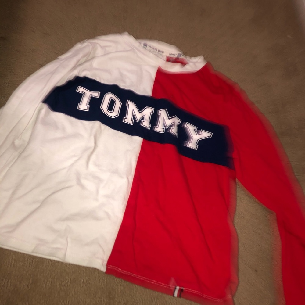 Tommy Hilfiger cropped top